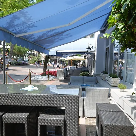 埃里卡别墅酒店 酒店 4*