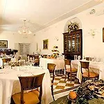Erica Hotel
