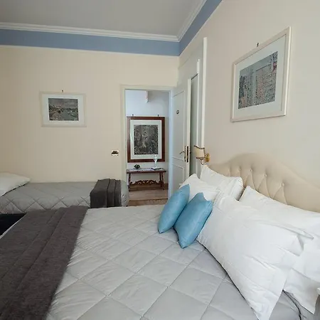 Hotel Erica 4*