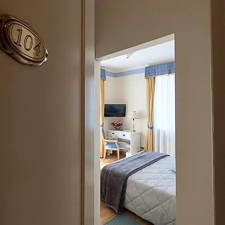 Erica Hotel 4*